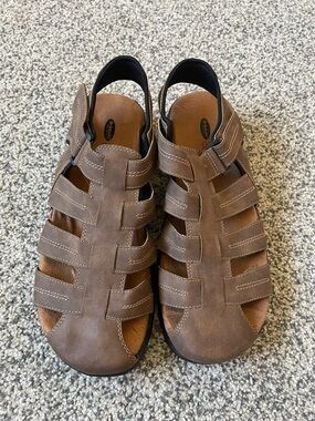Men’s size 12, never worn Dr. Scholl's dress or casual sandals